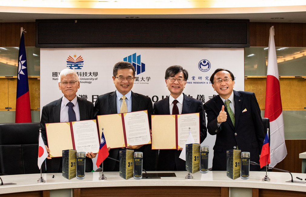 1750095469890420.png 4.png